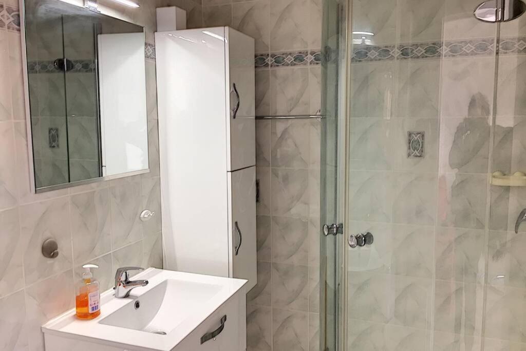 Aiguesmarines Apartment Кан сюр Мер Екстериор снимка